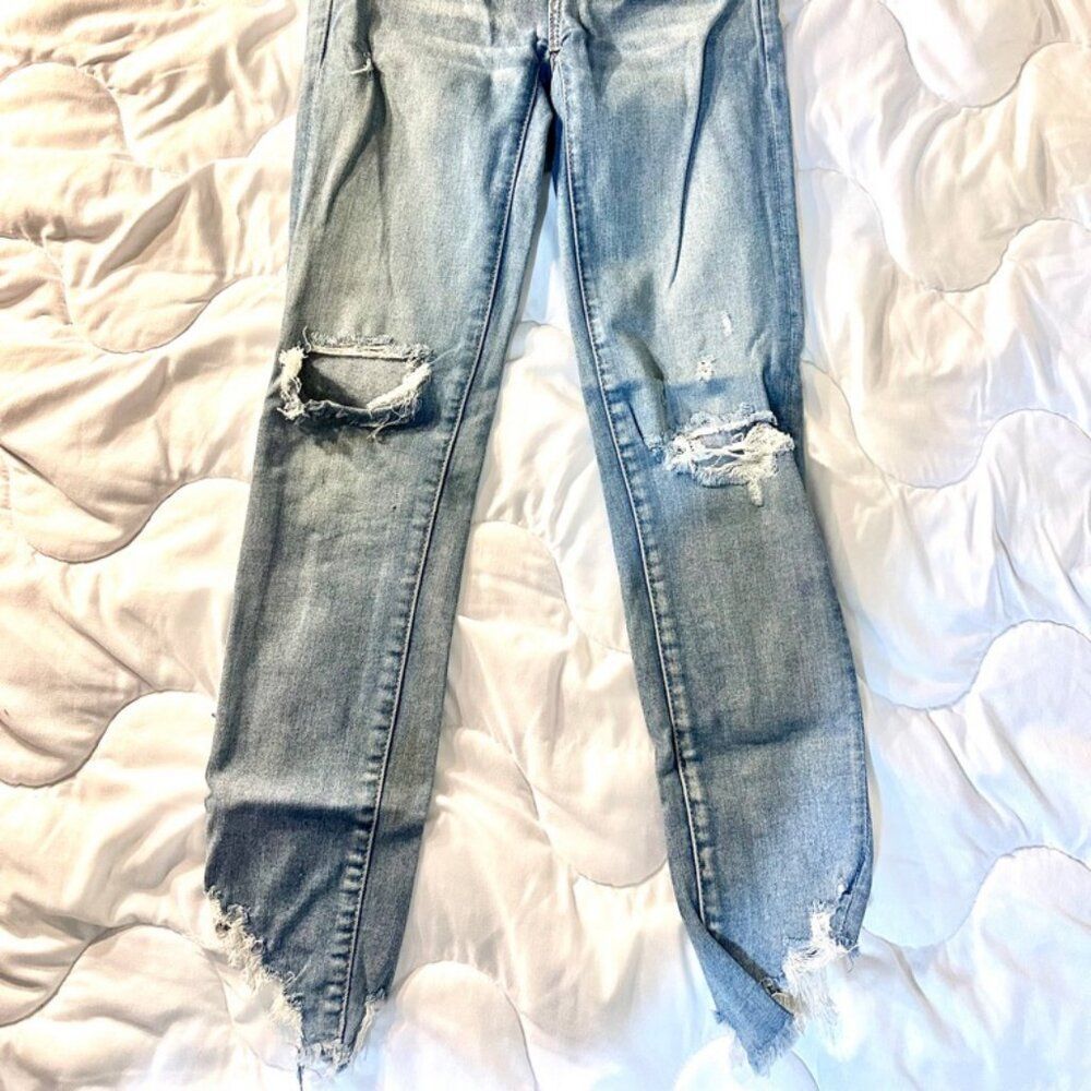 Light-Wash American Eagle Jeans Size 0 Regular Inseam 25 inches straight